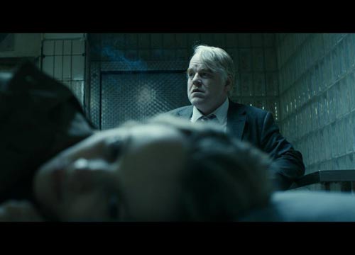 E’ morto Philip Seymour Hoffman: trovato con la siringa nel braccio E’ morto Philip Seymour Hoffman: trovato con la siringa nel braccio