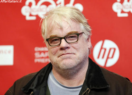 E’ morto Philip Seymour Hoffman: trovato con la siringa nel braccio E’ morto Philip Seymour Hoffman: trovato con la siringa nel braccio