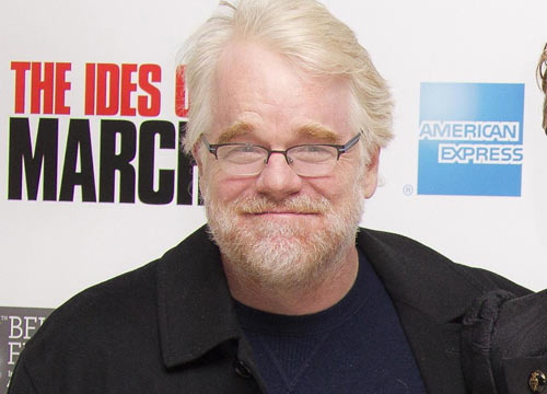 E’ morto Philip Seymour Hoffman: trovato con la siringa nel braccio E’ morto Philip Seymour Hoffman: trovato con la siringa nel braccio