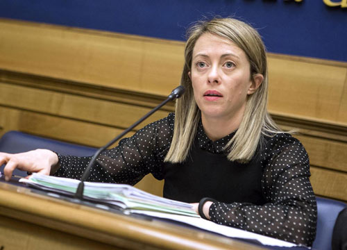 Alleanza Nazionale vale l’8%. Supera Alfano e il Carroccio Alleanza Nazionale vale l’8%. Supera Alfano e il Carroccio