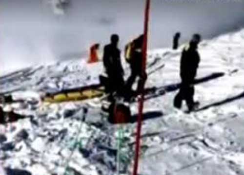 Michael Schumacher sfigurato come Niki Lauda. Rivista nella bufera Michael Schumacher sfigurato come Niki Lauda. Rivista nella bufera