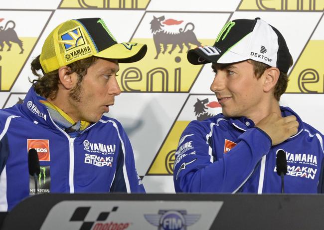 Vale Rossi arretra al quarto posto, ma davanti a Lorenzo che però…