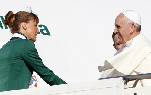 Va all’asta l’Harley firmata “Francesco”. Il Papa la dona ai senzatetto Va all’asta l’Harley firmata “Francesco”. Il Papa la dona ai senzatetto