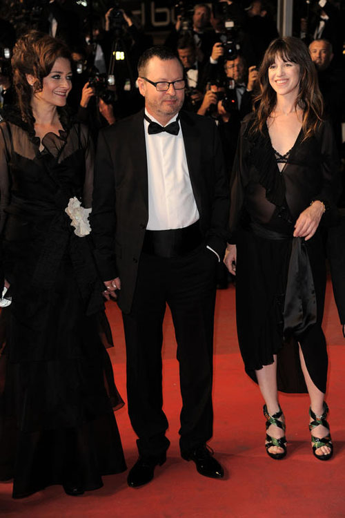 Rai, il sesso esplicito di Von Trier va in onda di pomeriggio Rai, il sesso esplicito di Von Trier va in onda di pomeriggio