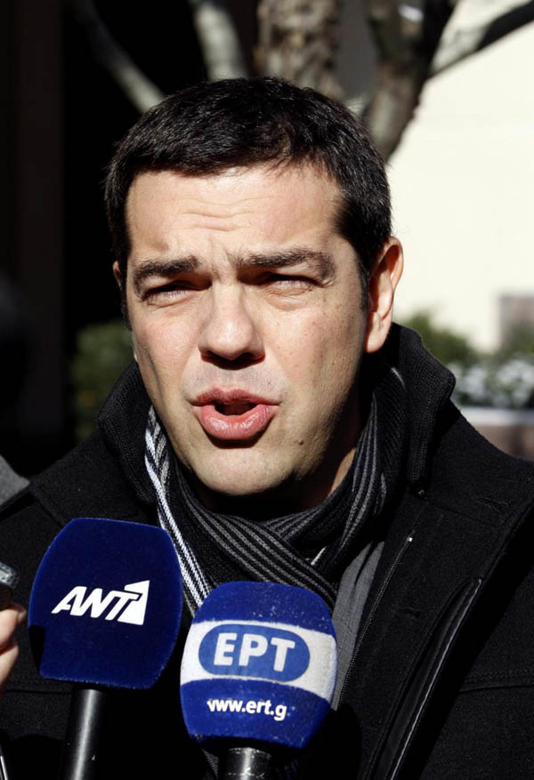 Tsipras: “Con la Merkel solo povertà”. E cerca alleati in Italia Tsipras: “Con la Merkel solo povertà”. E cerca alleati in Italia