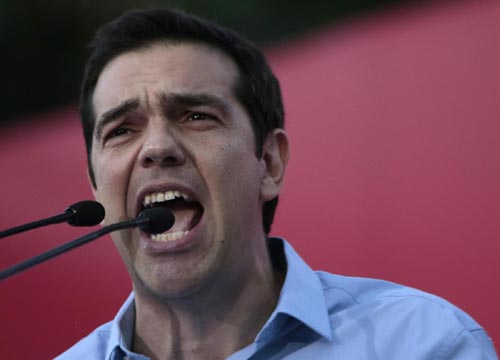 Tsipras: “Con la Merkel solo povertà”. E cerca alleati in Italia Tsipras: “Con la Merkel solo povertà”. E cerca alleati in Italia