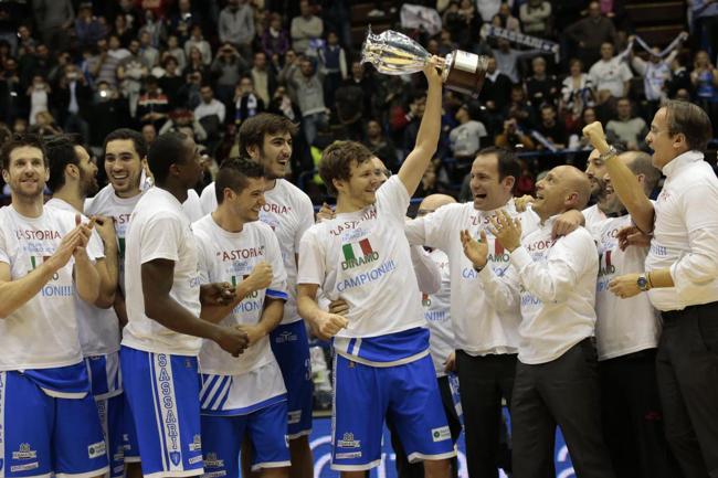 Sassari nella storia: prima Coppa Italia nella tana della delusa Milano
