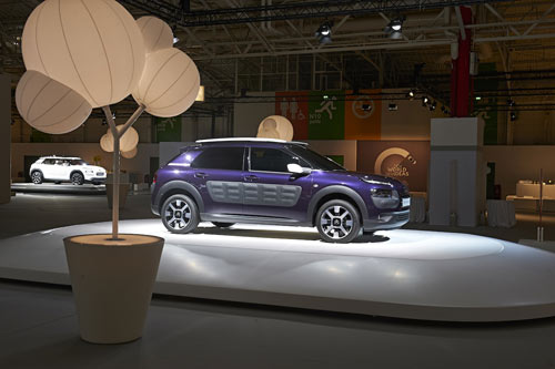 At voilà: la nuova Citroen C4 Cactus At voilà: la nuova Citroen C4 Cactus