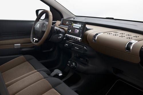 At voilà: la nuova Citroen C4 Cactus At voilà: la nuova Citroen C4 Cactus