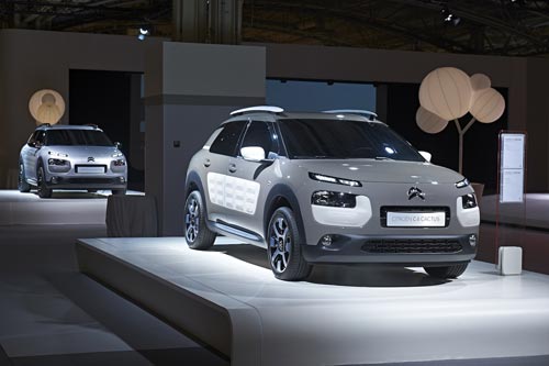 At voilà: la nuova Citroen C4 Cactus At voilà: la nuova Citroen C4 Cactus