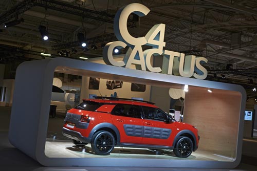 At voilà: la nuova Citroen C4 Cactus At voilà: la nuova Citroen C4 Cactus