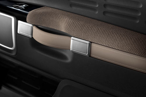 At voilà: la nuova Citroen C4 Cactus At voilà: la nuova Citroen C4 Cactus