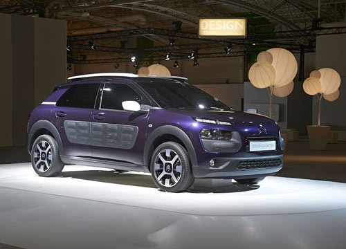 At voilà: la nuova Citroen C4 Cactus At voilà: la nuova Citroen C4 Cactus