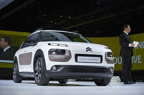 At voilà: la nuova Citroen C4 Cactus At voilà: la nuova Citroen C4 Cactus