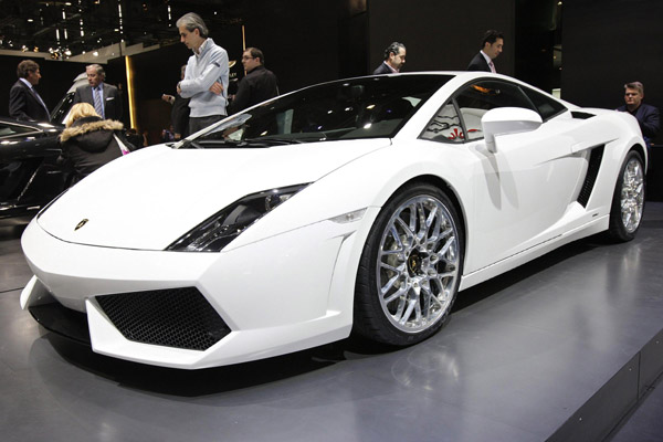 Lamborghini sceglie JWT per lanciare l’erede della Gallardo Lamborghini sceglie JWT per lanciare l’erede della Gallardo
