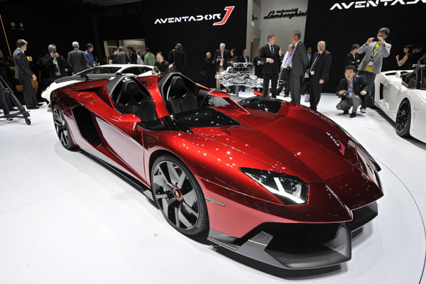 Lamborghini sceglie JWT per lanciare l’erede della Gallardo Lamborghini sceglie JWT per lanciare l’erede della Gallardo