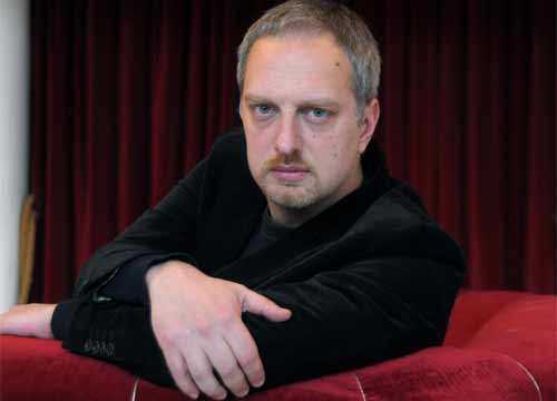 Premio Strega, ecco chi sfiderà Francesco Piccolo. Per Bompiani due opzioni…