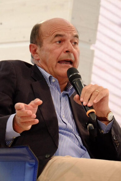 Ecco le immagini della convalescenza di Pierluigi Bersani