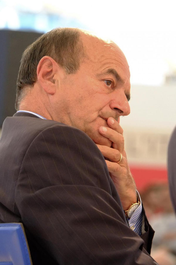 Ecco le immagini della convalescenza di Pierluigi Bersani Ecco le immagini della convalescenza di Pierluigi Bersani
