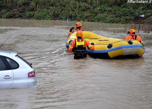 Pioggia ancora per tutta la settimana, allarme rosso per il maltempo