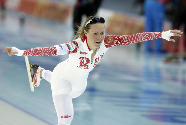 Silje Norendal incanta Sochi. Show osé della russa Graf