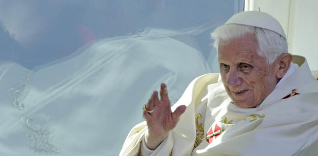 La verità sulle dimissioni di Raztinger. Padre Georg: “Fu uno choc” La verità sulle dimissioni di Raztinger. Padre Georg: “Fu uno choc”