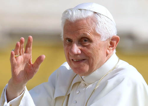 Ratzinger fu “spinto” a lasciare? Le sue dimissioni non sono valide Ratzinger fu “spinto” a lasciare? Le sue dimissioni non sono valide