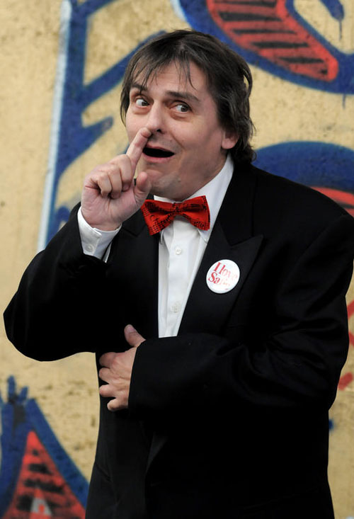 E’ morto Roberto Antoni: addio a “Freak”, il leader degli Skiantos E’ morto Roberto Antoni: addio a “Freak”, il leader degli Skiantos