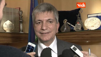 VIDEO: Vendola SEL al governo con i diversamente berlusconiani e fantapolitica