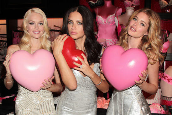 “Macchè amore”. E’ la festa degli amanti. San Valentino, istruzioni per tradire