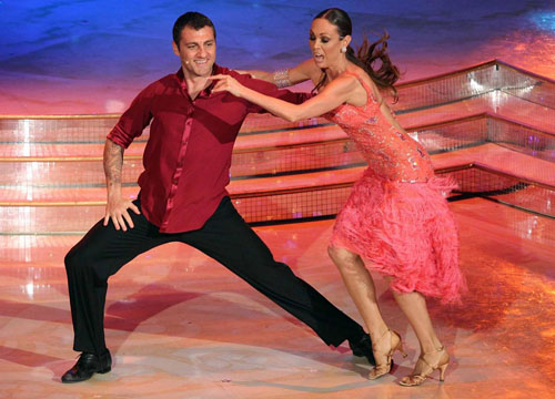 Vieri, da ballerino a mister: “Anche se il corso non serve a un c…” Vieri, da ballerino a mister: “Anche se il corso non serve a un c…”