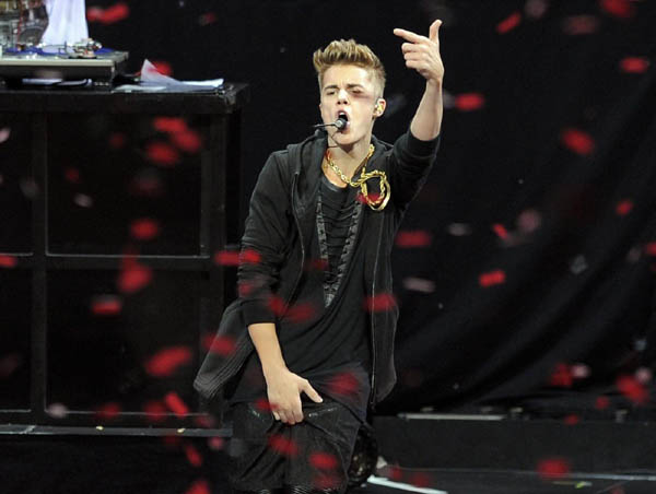 Justin Bieber picchiato da un cestista Nba? Il caso esplode sul web Justin Bieber picchiato da un cestista Nba? Il caso esplode sul web