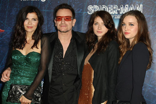 Gli U2 pronti per la notte degli Oscar: suoneranno “Ordinary Love” Gli U2 pronti per la notte degli Oscar: suoneranno “Ordinary Love”