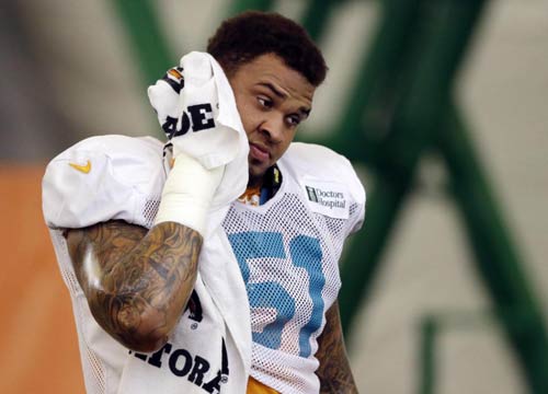 Football Usa, rapporto choc sui Miami Dolphins: abusi, violenze e omofobia Football Usa, rapporto choc sui Miami Dolphins: abusi, violenze e omofobia