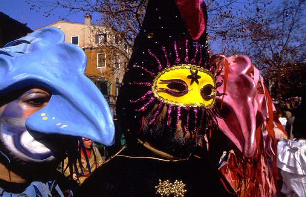 Venezia, Carnevale tra arte, natura e specchi da Peggy Guggenheim Venezia, Carnevale tra arte, natura e specchi da Peggy Guggenheim