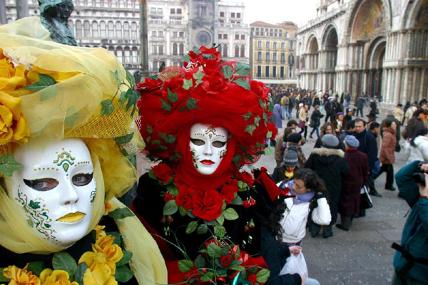 Venezia, Carnevale tra arte, natura e specchi da Peggy Guggenheim Venezia, Carnevale tra arte, natura e specchi da Peggy Guggenheim