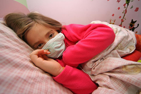 Tosse, 5 milioni di visite all’anno. I più colpiti sono donne e bambini Tosse, 5 milioni di visite all’anno. I più colpiti sono donne e bambini