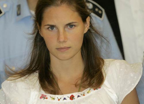 Sollecito giura: “Non ho ucciso io Meredith, guardavo un film sul pc”