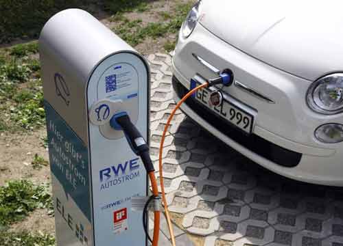 Guidare senza mani? Si può fare. Arriva l’auto a cui non serve pilota Guidare senza mani? Si può fare. Arriva l’auto a cui non serve pilota