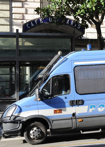 Il mito del Cafè de Paris in fumo. La storia sfrattata da Via Veneto