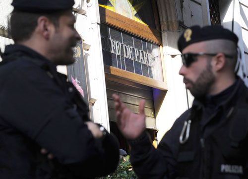 Il mito del Cafè de Paris in fumo. La storia sfrattata da Via Veneto