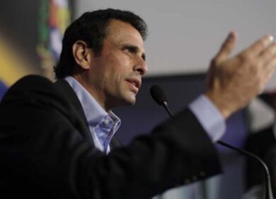 Venezuela, si costituisce il capo dell’opposizione