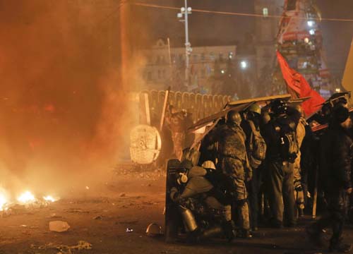 Caos Ucraina/ Scatta l'”operazione antiterrorismo”, pronto l’esercito
