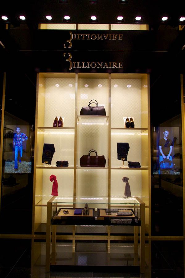 Briatore conquista l’Estremo Oriente. Billionaire Couture apre in Asia. FOTO Briatore conquista l’Estremo Oriente. Billionaire Couture apre in Asia. FOTO