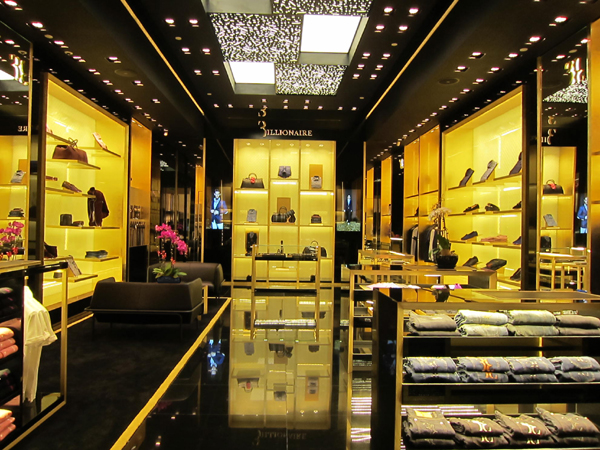 Briatore conquista l’Estremo Oriente. Billionaire Couture apre in Asia. FOTO Briatore conquista l’Estremo Oriente. Billionaire Couture apre in Asia. FOTO