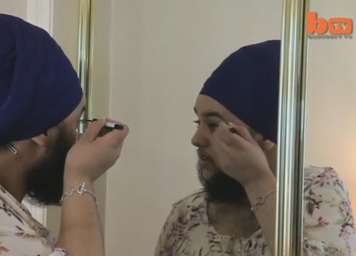 La donna più barbuta del mondo: “Dio mi ha voluta così”