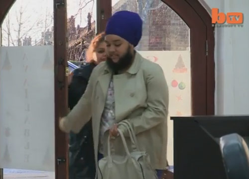 La donna più barbuta del mondo: “Dio mi ha voluta così”