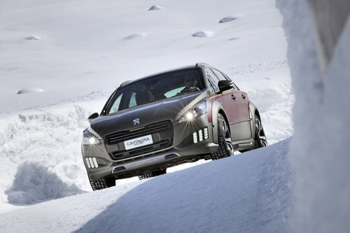 Mercato auto, fine di una dinastia: Stato e Cina entrano in Peugeot