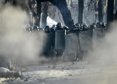 Caos Ucraina/ Scatta l'”operazione antiterrorismo”, pronto l’esercito