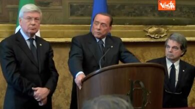 VIDEO: Berlusconi: Renzi ha metà dei miei anni, buon segno